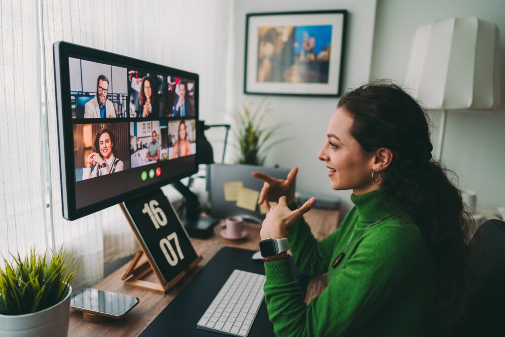 Vrouw in video conference